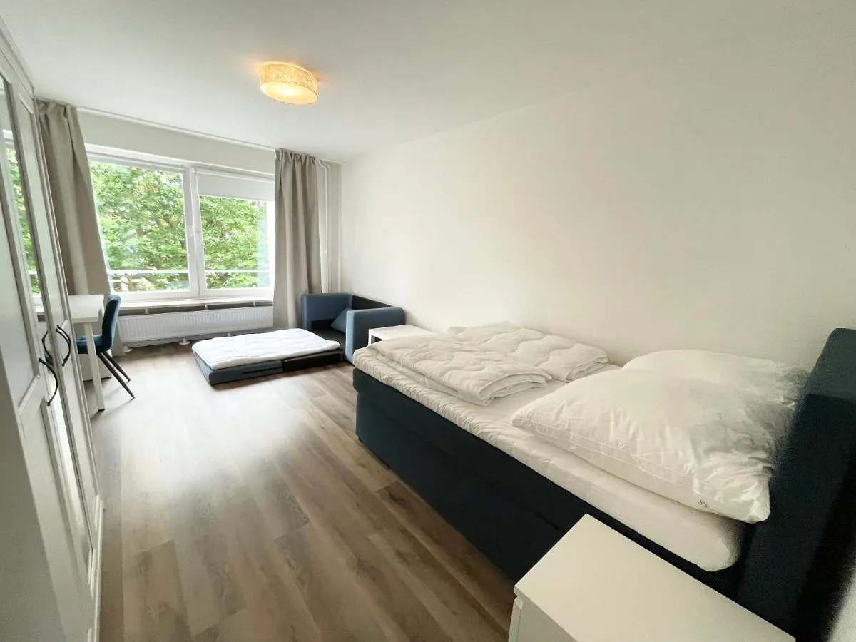 Zentrale Wohnung Mit 3 Schlafzimmer Fuer Bis Zu 9 Personen Hamburg